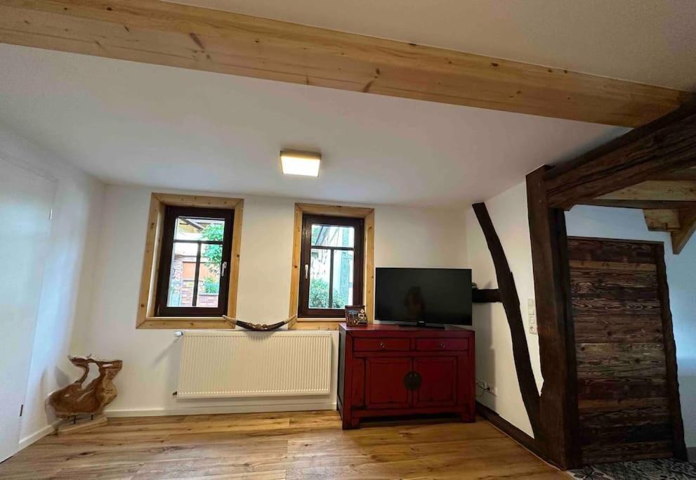 Neue Ferienwohnung Direkt Am Vulkanradweg Ortenberg  Luaran gambar